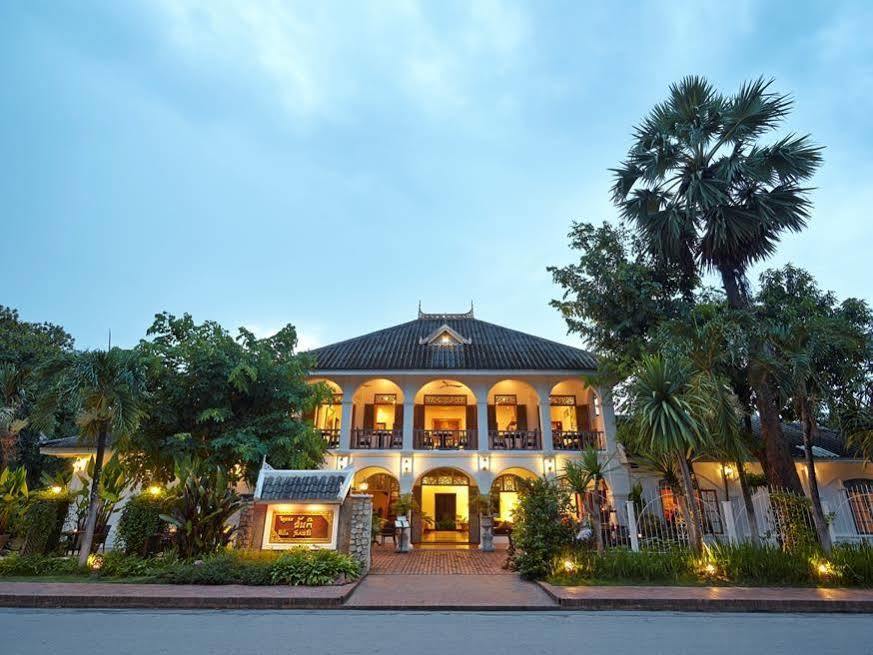 Villa Santi Hotel Луангпхабанг Экстерьер фото